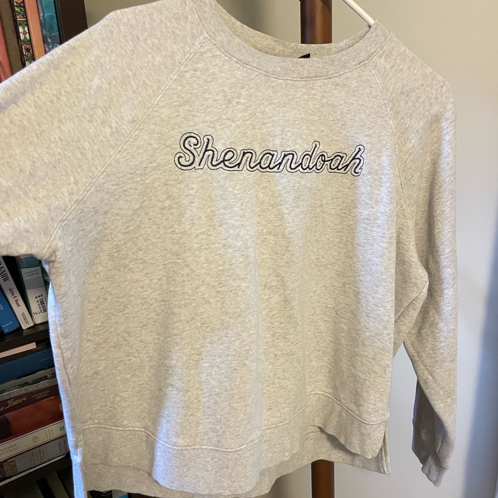 Shenandoah Crewneck